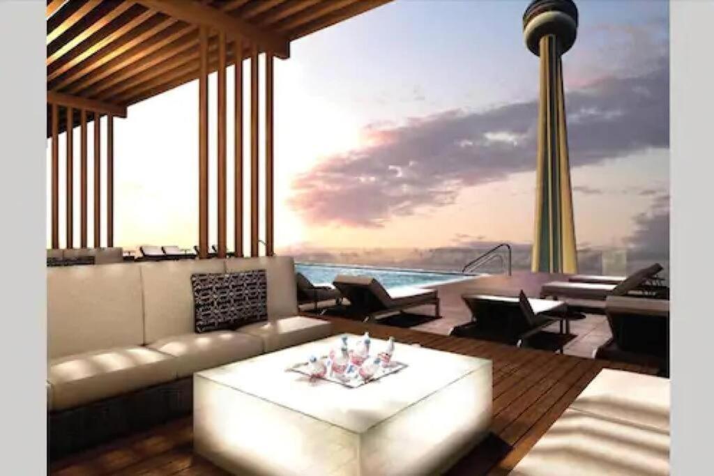 Metropolis Loft - Cn Tower Appartement Toronto Buitenkant foto